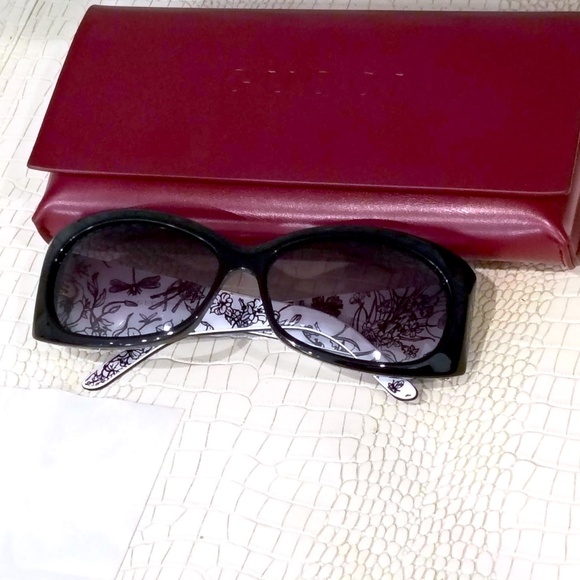 Rare New (Old Stock) Gucci GG 3079/S Black/White A70JJ 50 X 14 130V Sunglasses. main image 6